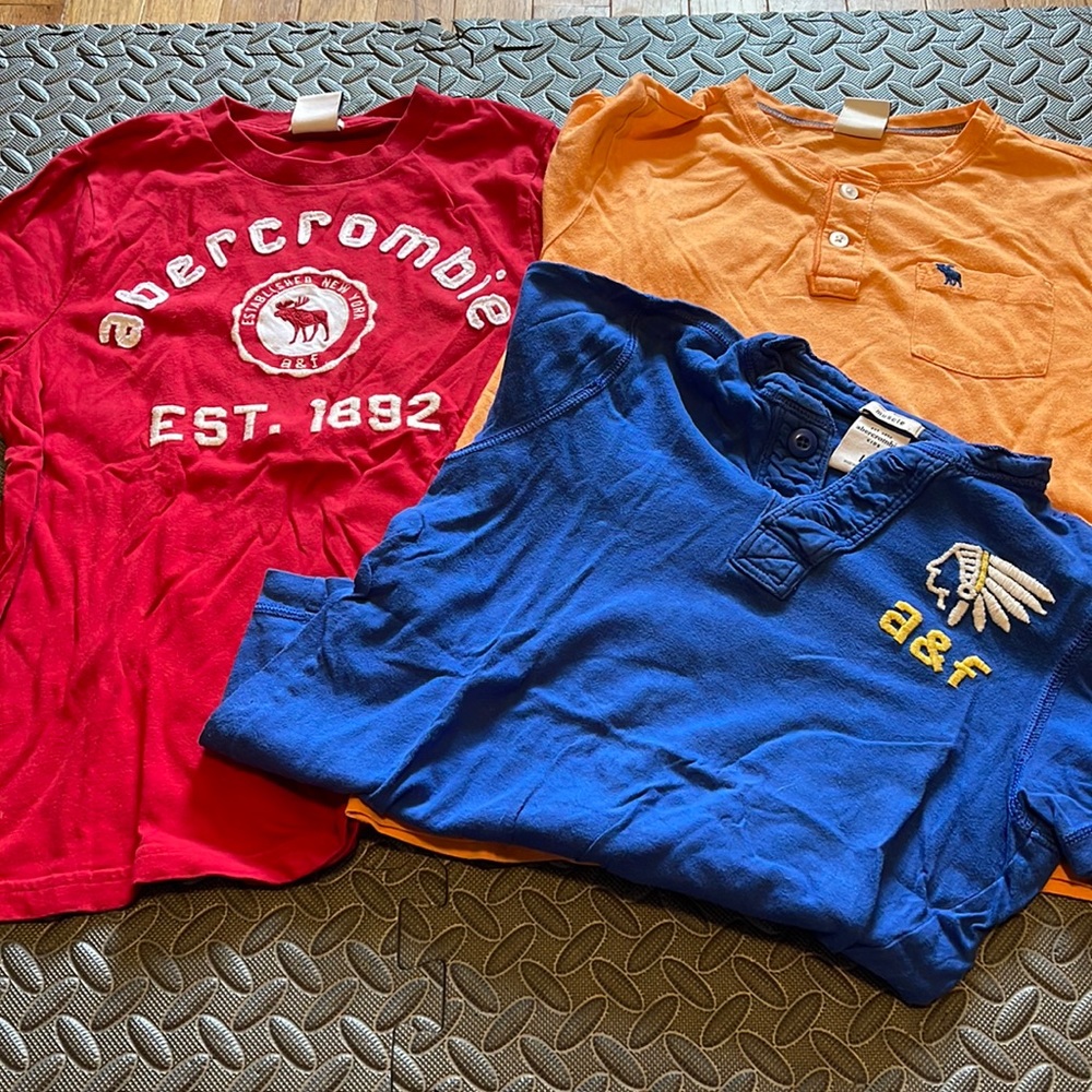 Short sleeve boys Abercrombie shirts